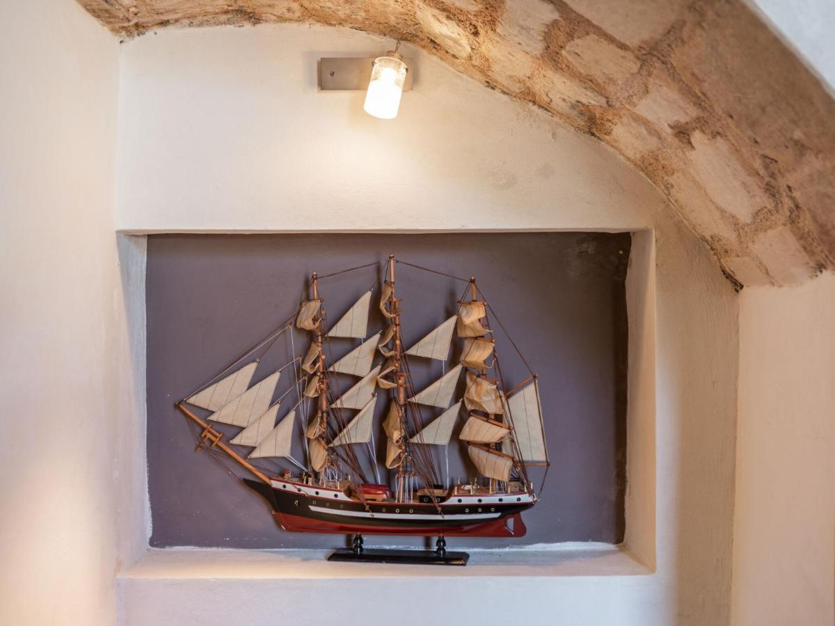 Vintage Holiday Home In Ragusa Ibla With Balcony Экстерьер фото